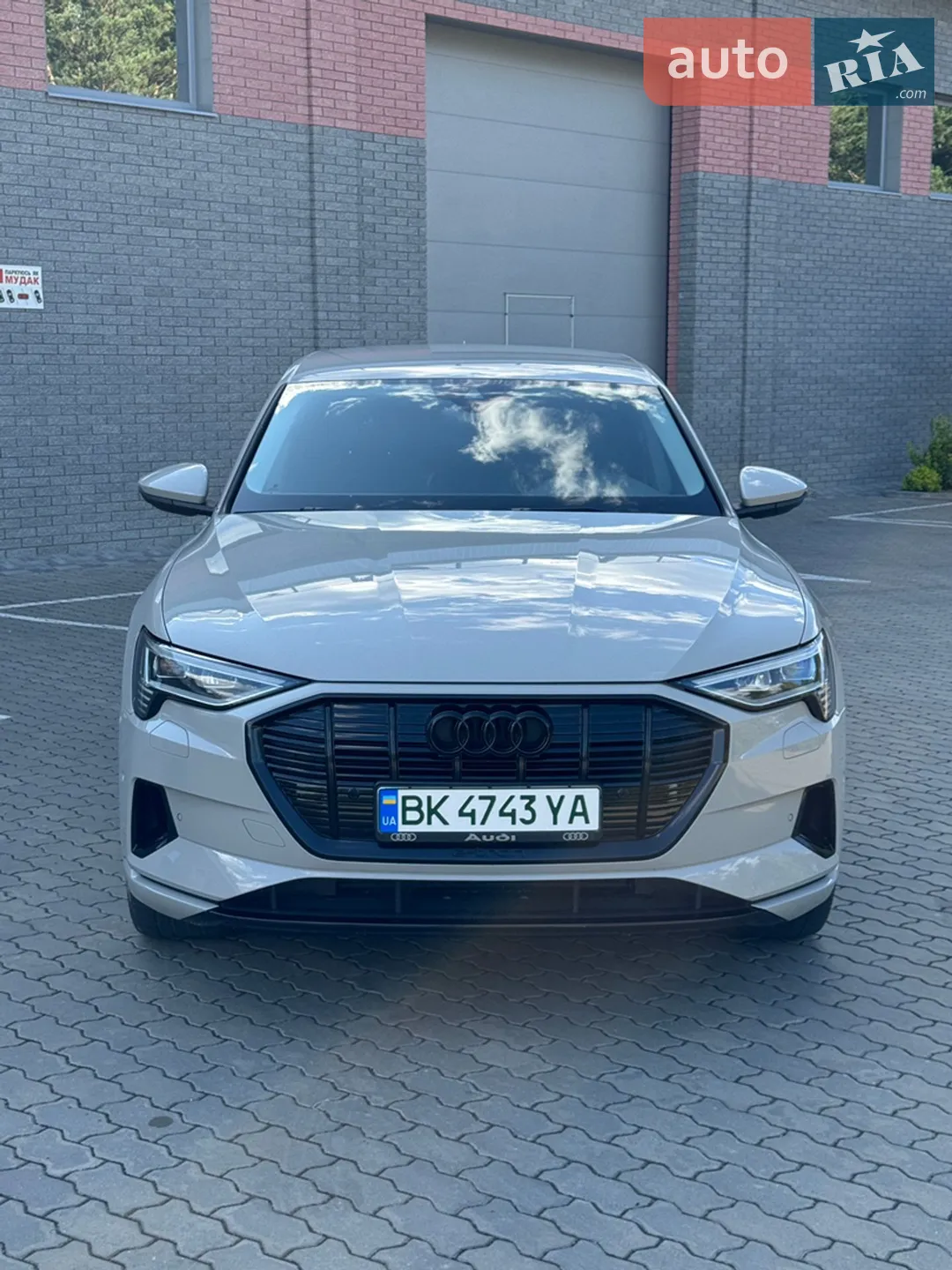 2020 Audi e-tron - мініатюра 6