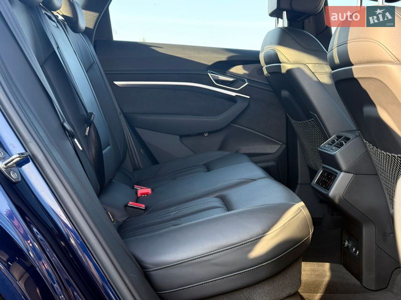Позашляховик / Кросовер Audi e-tron 2020 в Луцьку