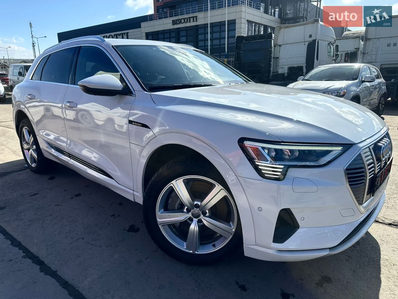 Внедорожник / Кроссовер Audi e-tron 2019 в Львове
