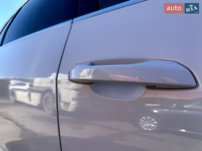 Внедорожник / Кроссовер Audi e-tron 2019 в Львове