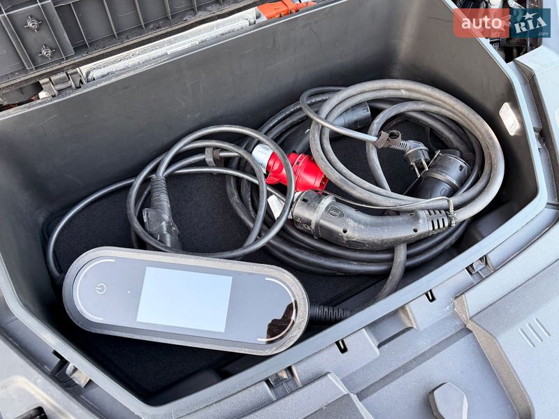 Внедорожник / Кроссовер Audi e-tron 2022 в Киеве