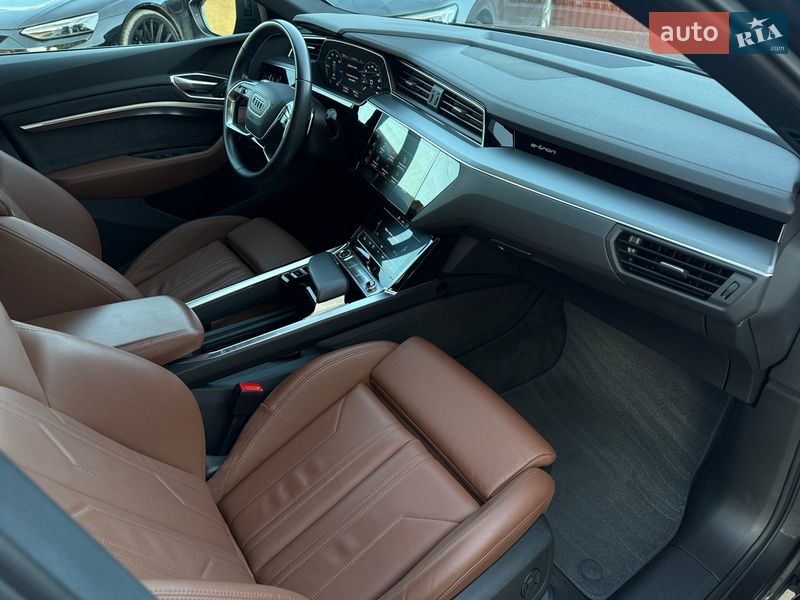 Внедорожник / Кроссовер Audi e-tron 2020 в Коломые