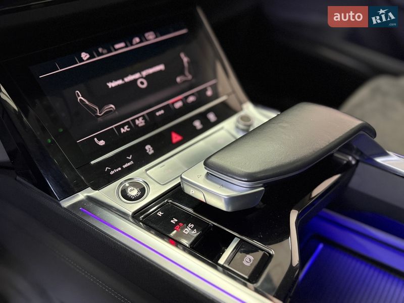 Внедорожник / Кроссовер Audi e-tron 2020 в Черновцах
