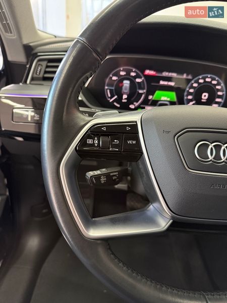 Внедорожник / Кроссовер Audi e-tron 2020 в Черновцах