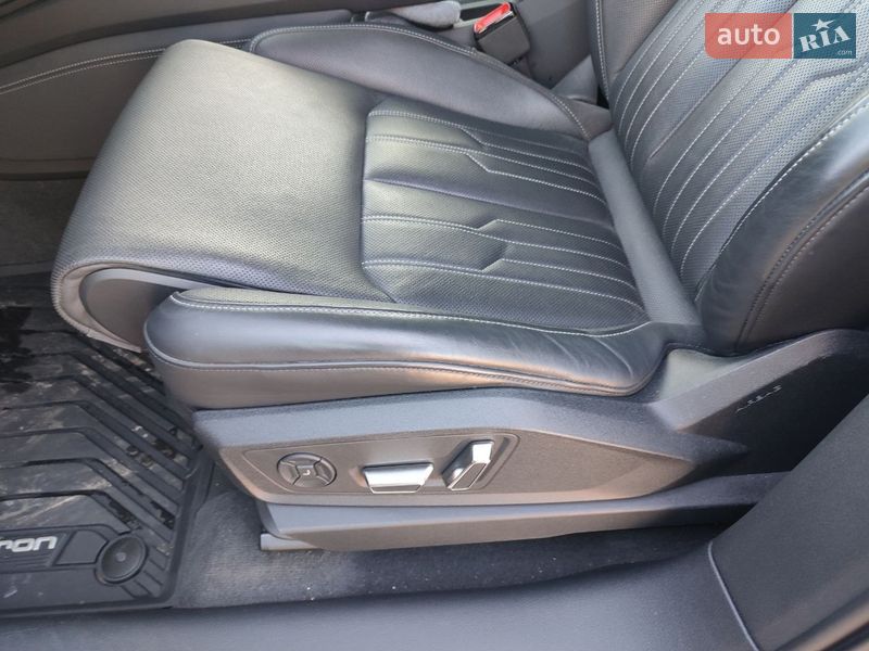 Внедорожник / Кроссовер Audi e-tron 2020 в Киеве