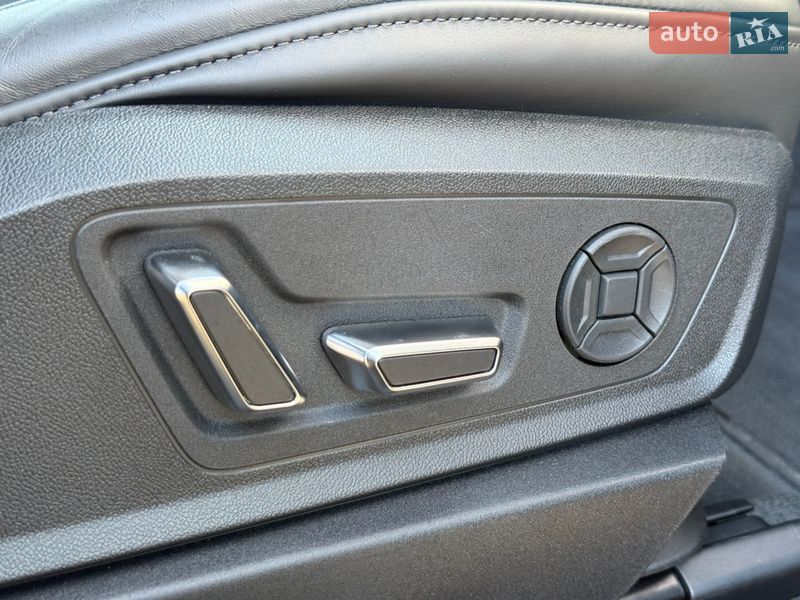 Позашляховик / Кросовер Audi e-tron 2022 в Луцьку