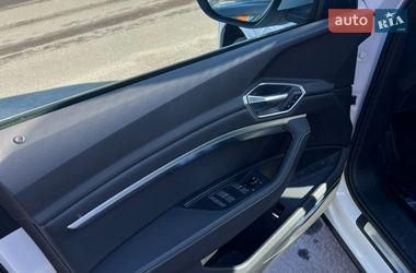 Внедорожник / Кроссовер Audi e-tron 2020 в Харькове фото 9 Внедорожник / Кроссовер Audi e-tron 2020 в Харькове