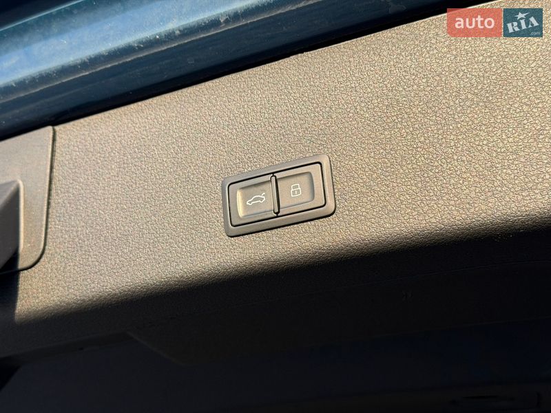 Позашляховик / Кросовер Audi e-tron 2021 в Львові