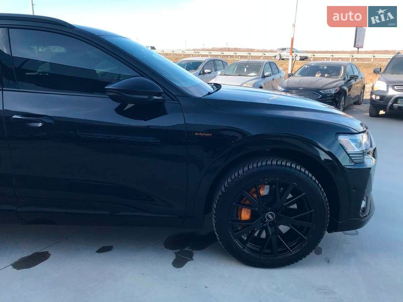 Позашляховик / Кросовер Audi e-tron 2022 в Львові фото 10 Позашляховик / Кросовер Audi e-tron 2022 в Львові
