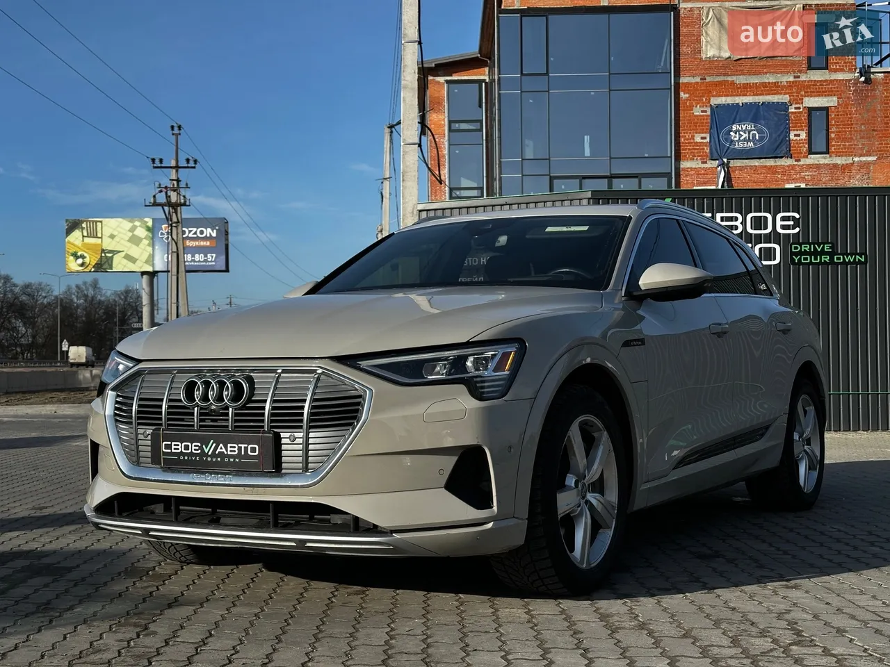 2019 Audi e-tron - мініатюра 27