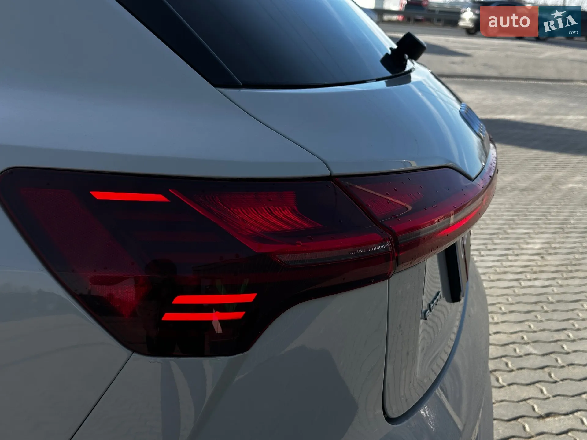2019 Audi e-tron - мініатюра 13