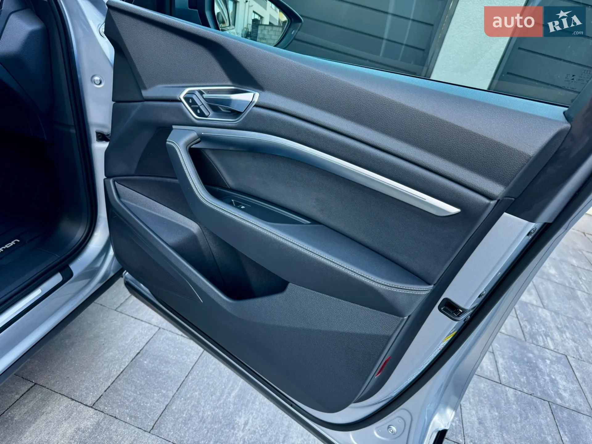 2022 Audi e-tron - мініатюра 44