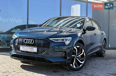 Позашляховик / Кросовер Audi e-tron 2022 в Хмельницькому