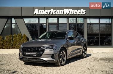 Позашляховик / Кросовер Audi e-tron 2020 в Чернівцях