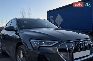 Внедорожник / Кроссовер Audi e-tron 2020 в Корце