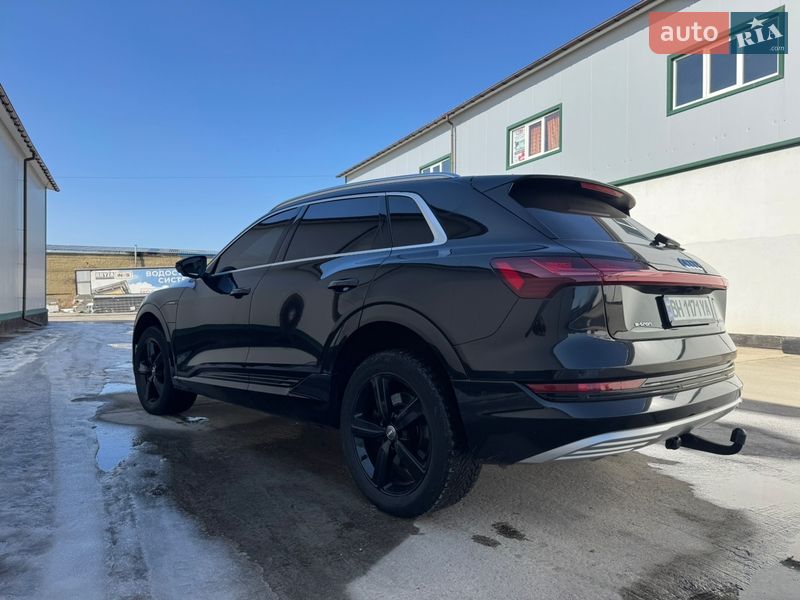 Внедорожник / Кроссовер Audi e-tron 2020 в Виннице