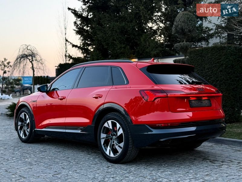Внедорожник / Кроссовер Audi e-tron 2019 в Львове