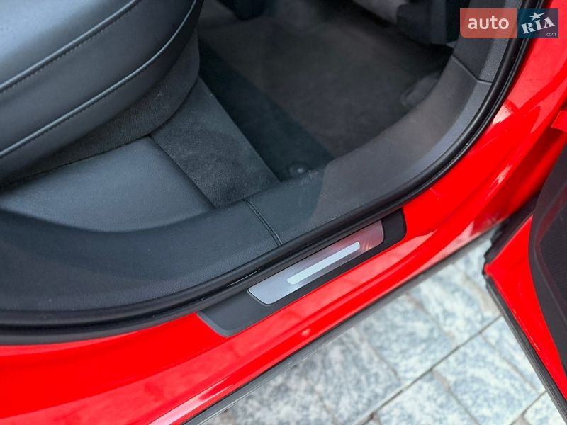 Внедорожник / Кроссовер Audi e-tron 2019 в Львове