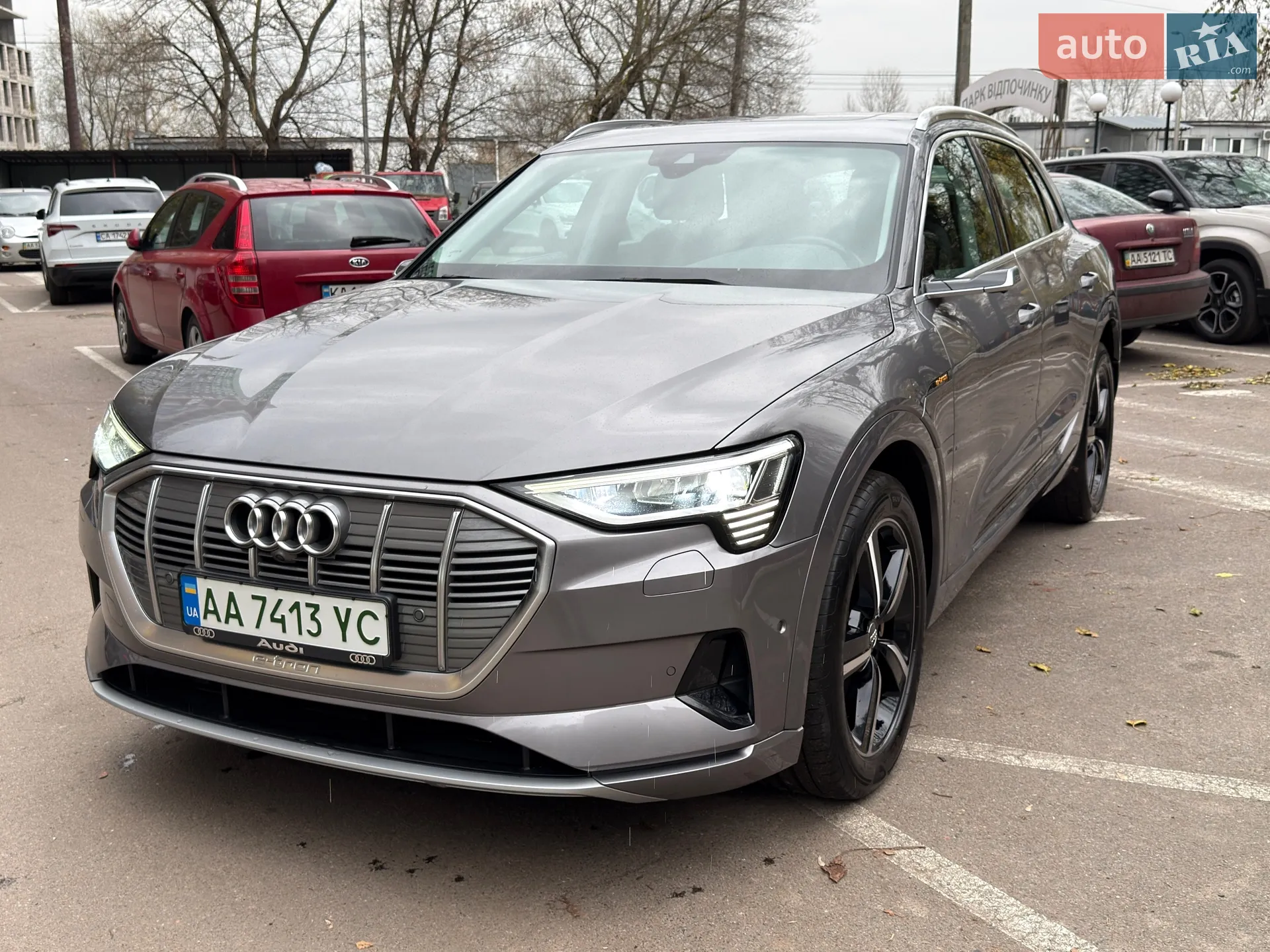2019 Audi e-tron - мініатюра 2