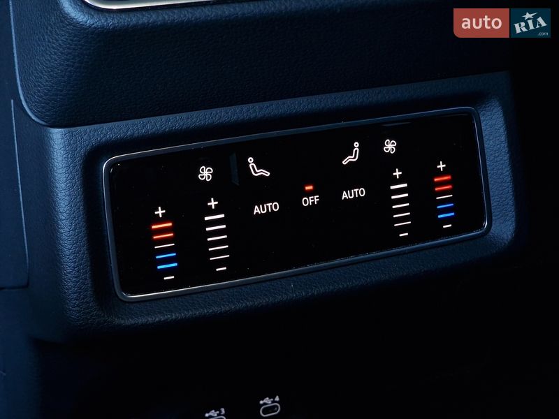 Позашляховик / Кросовер Audi e-tron 2021 в Одесі