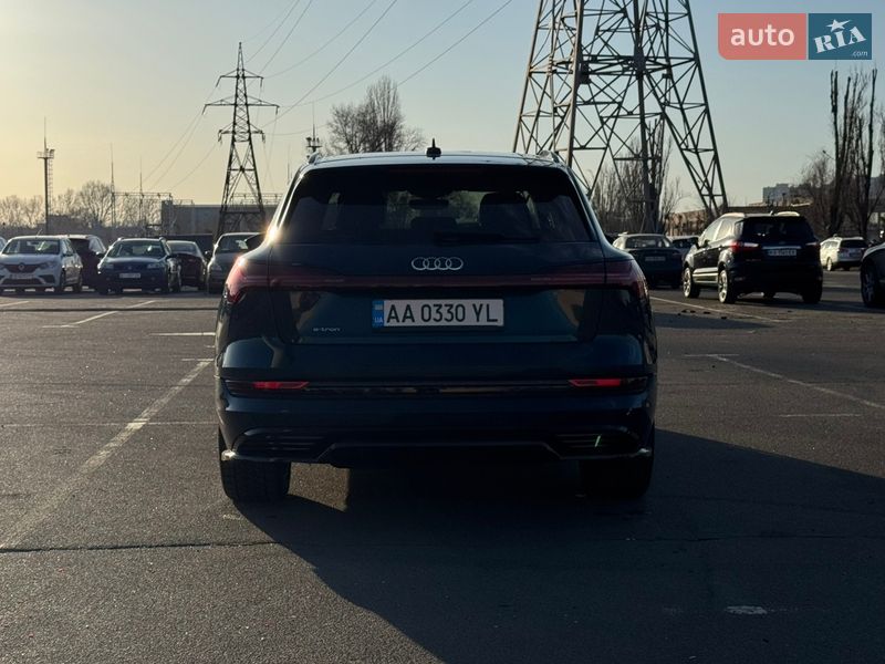Внедорожник / Кроссовер Audi e-tron 2019 в Киеве