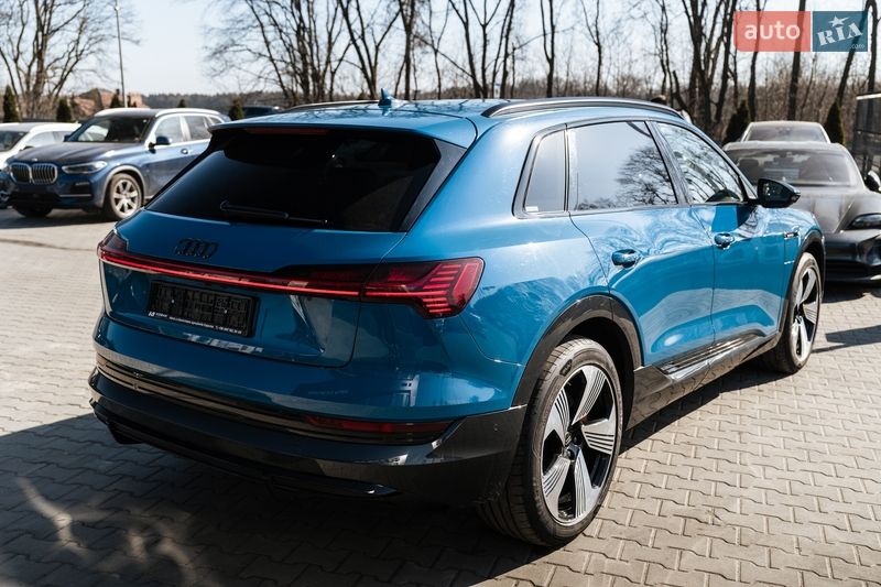 Внедорожник / Кроссовер Audi e-tron 2020 в Львове