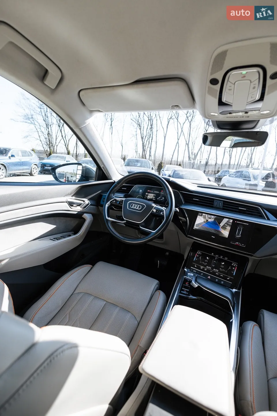 2020 Audi e-tron - мініатюра 6