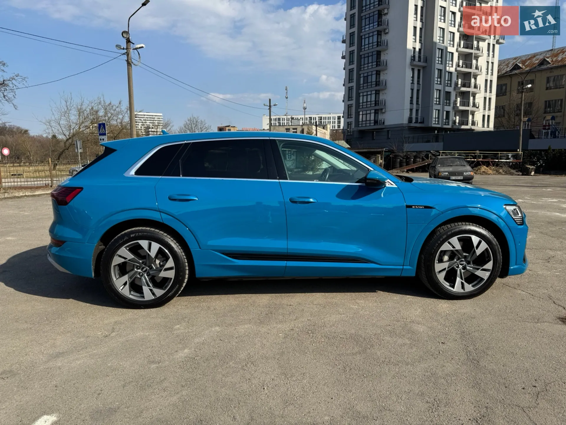 2021 Audi e-tron - мініатюра 22