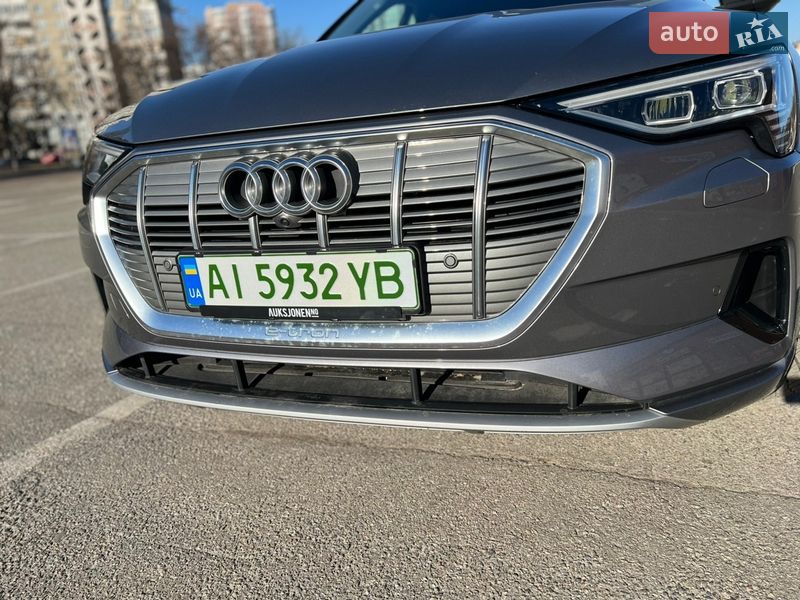 Внедорожник / Кроссовер Audi e-tron 2020 в Броварах фото 5 Внедорожник / Кроссовер Audi e-tron 2020 в Броварах