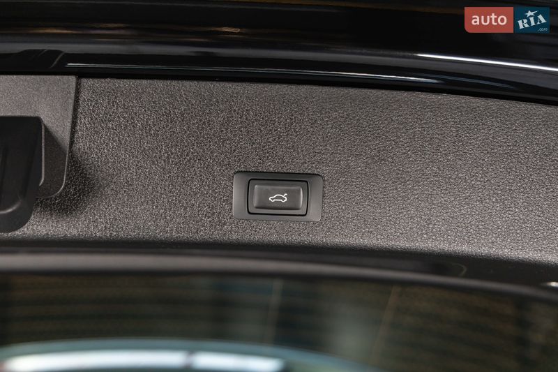 Внедорожник / Кроссовер Audi e-tron 2019 в Луцке