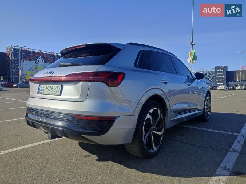 Внедорожник / Кроссовер Audi e-tron 2020 в Киеве