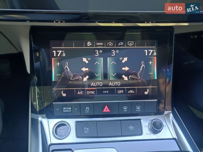 Внедорожник / Кроссовер Audi e-tron 2020 в Киеве