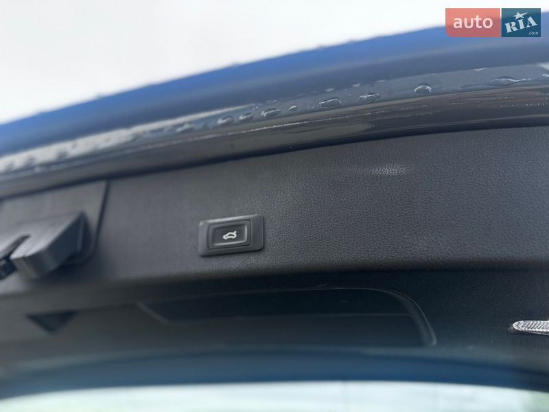 Позашляховик / Кросовер Audi e-tron 2020 в Чернівцях