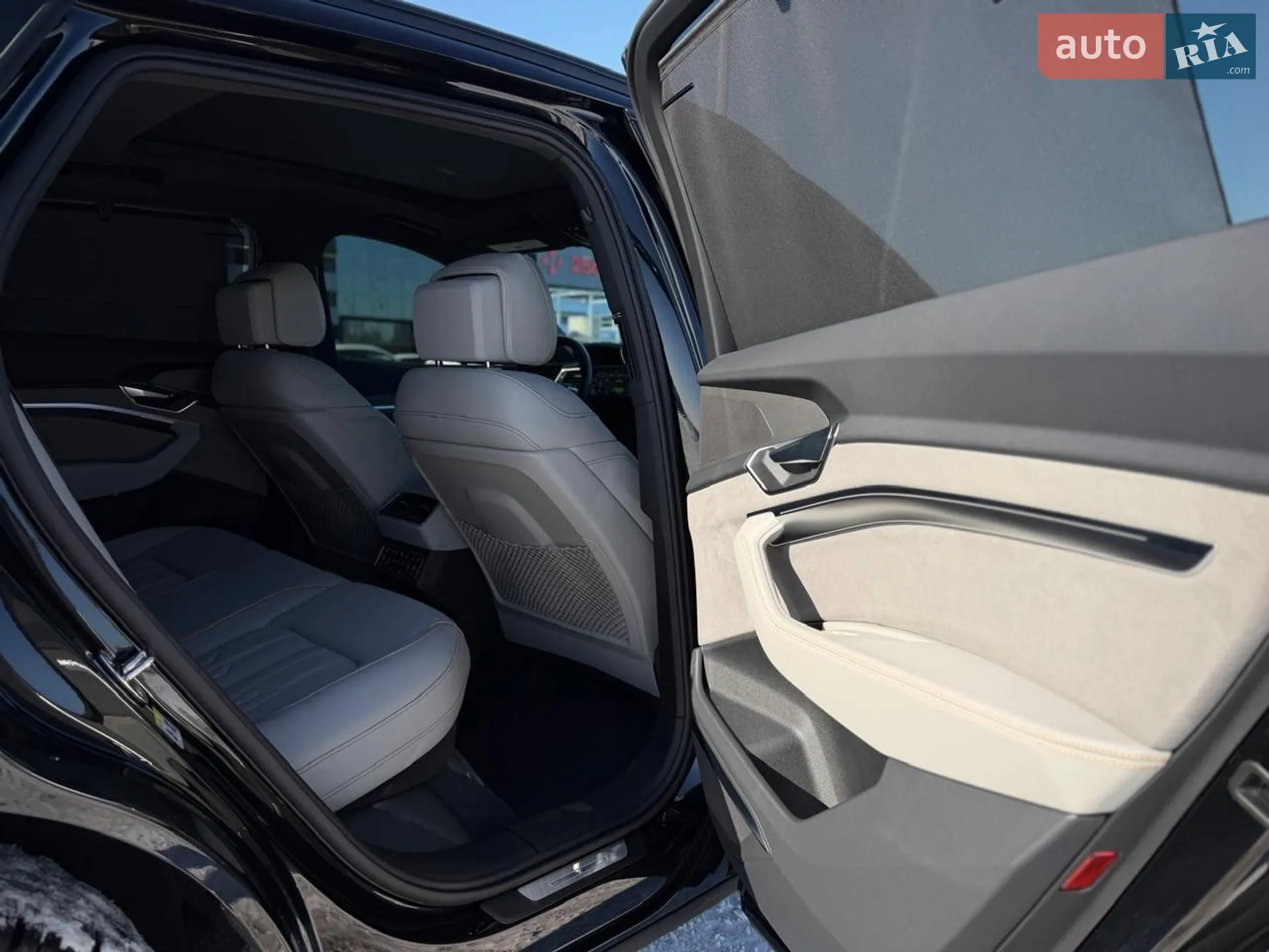 2023 Audi e-tron - мініатюра 103