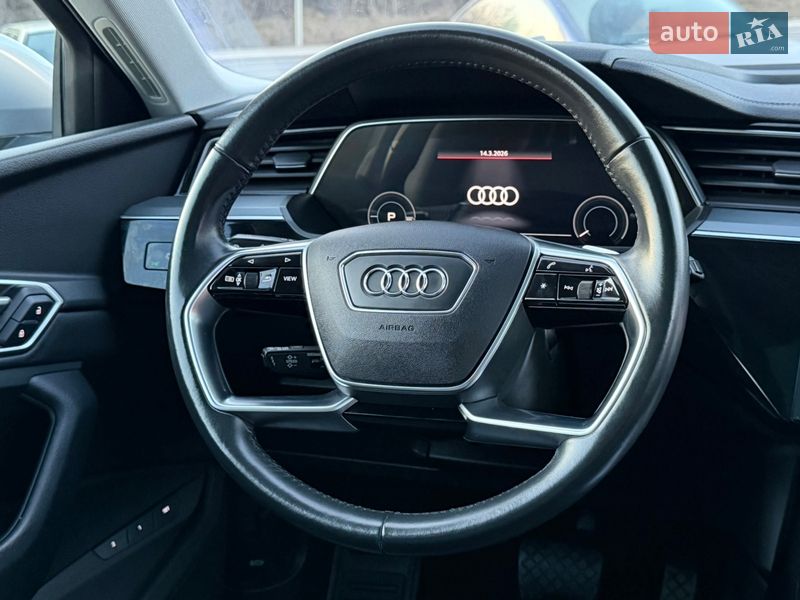 Внедорожник / Кроссовер Audi e-tron 2021 в Тернополе