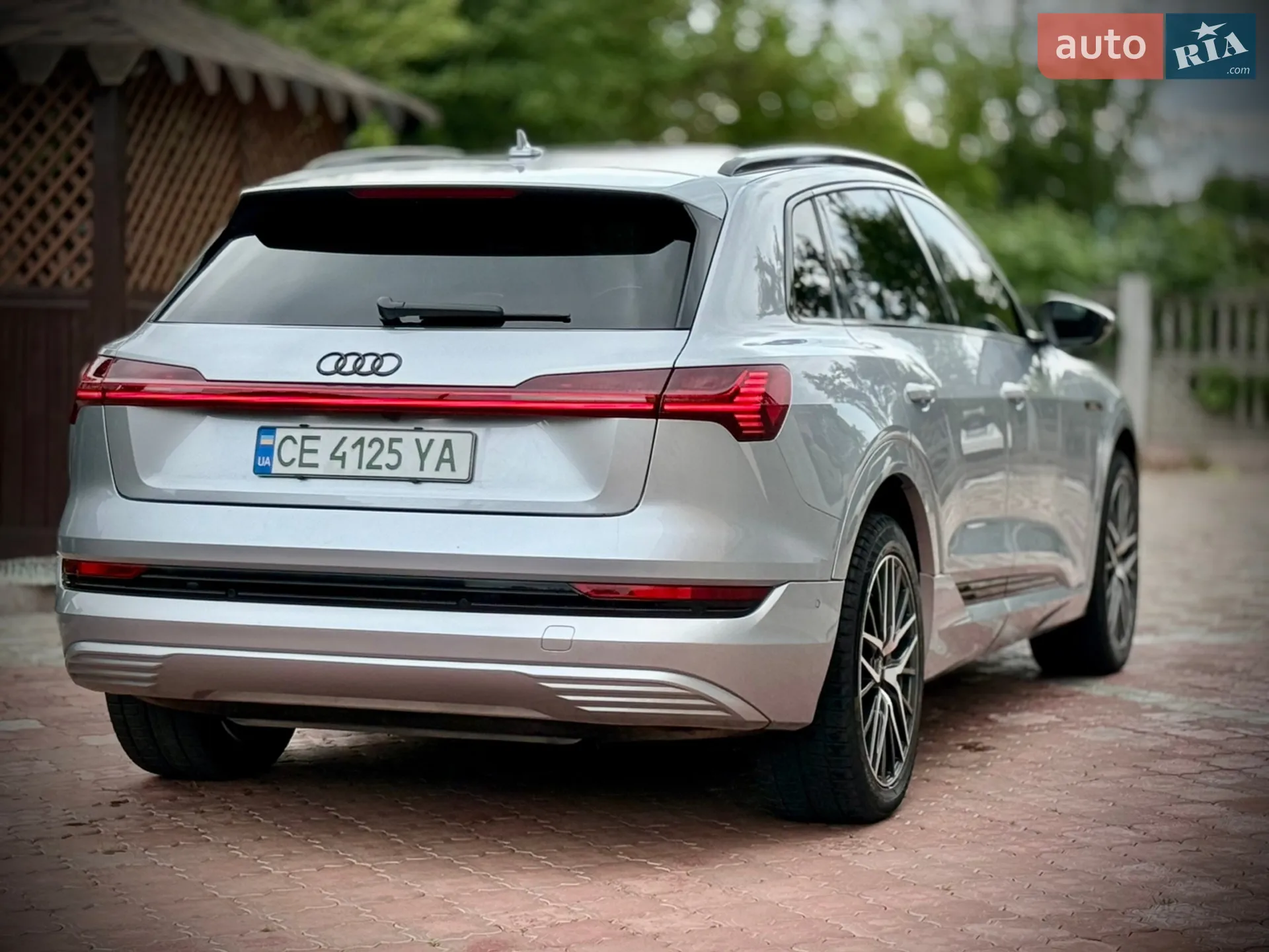 2019 Audi e-tron - мініатюра 9