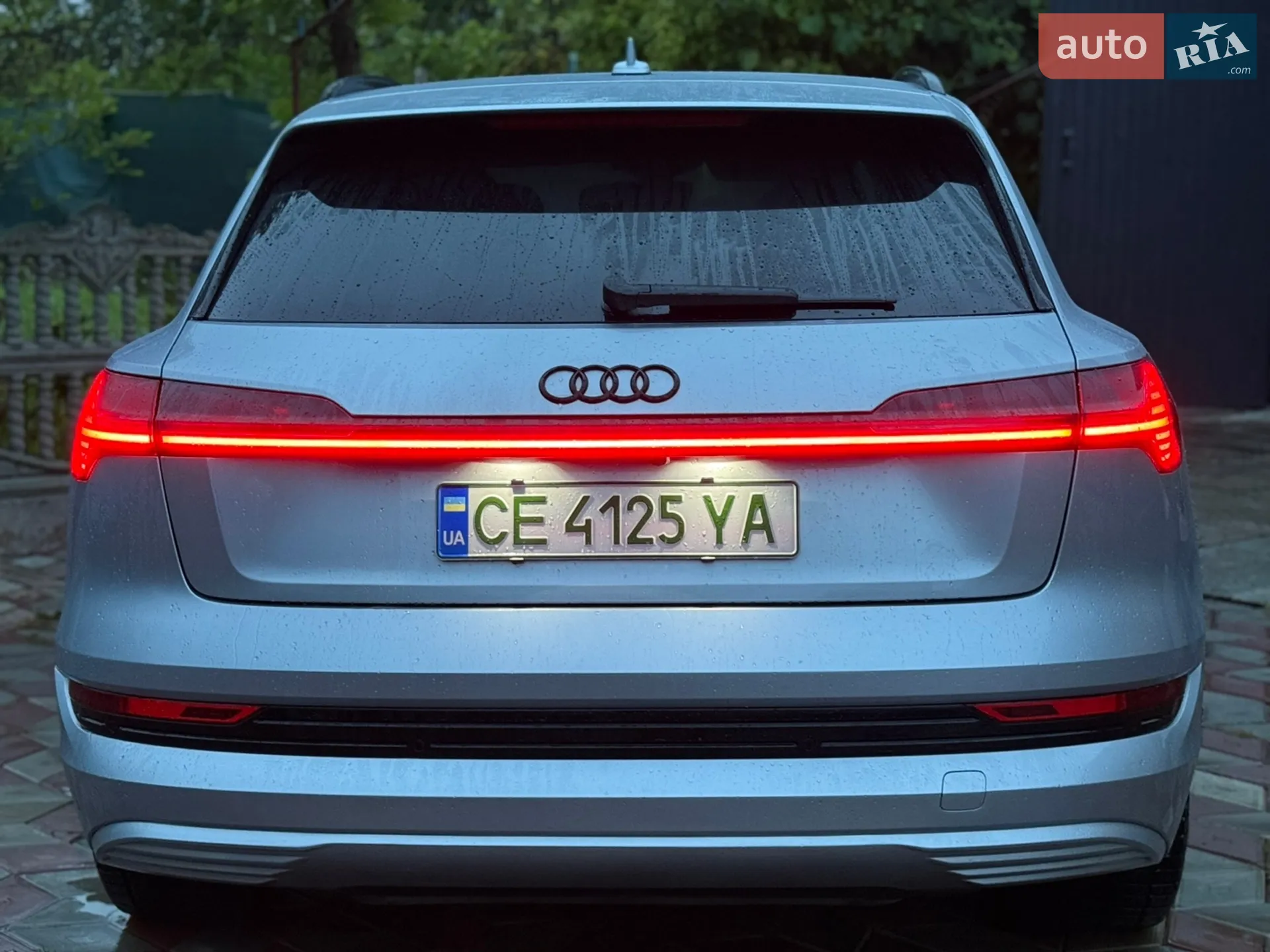 2019 Audi e-tron - мініатюра 14