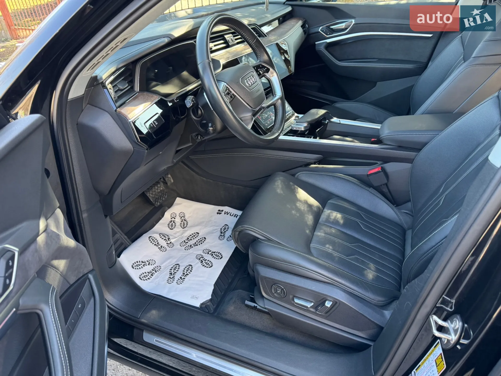 2019 Audi e-tron - мініатюра 8