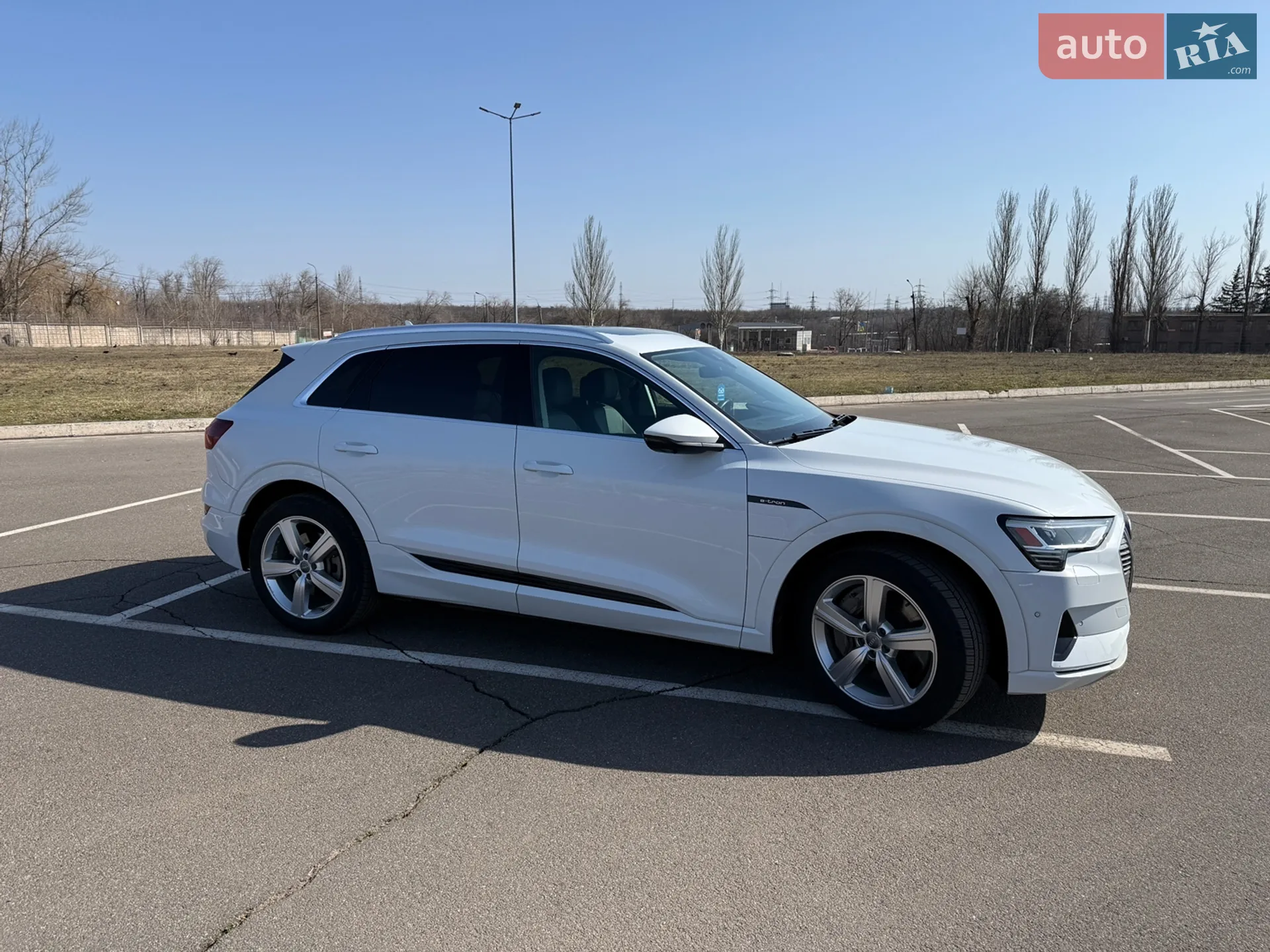 2019 Audi e-tron - мініатюра 22