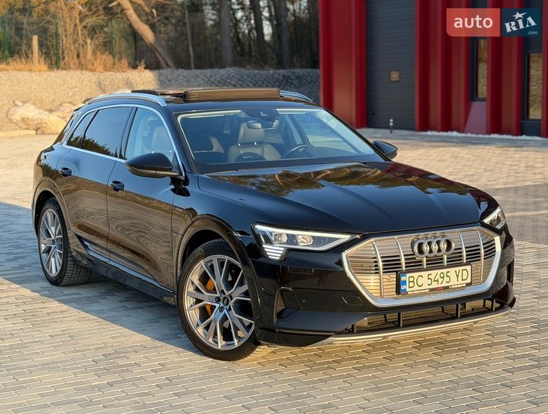Внедорожник / Кроссовер Audi e-tron 2021 в Львове фото 28 Внедорожник / Кроссовер Audi e-tron 2021 в Львове