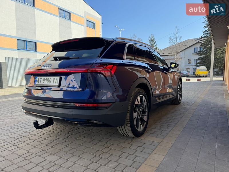 Позашляховик / Кросовер Audi e-tron 2020 в Івано-Франківську