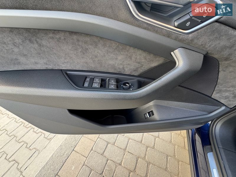 Позашляховик / Кросовер Audi e-tron 2020 в Івано-Франківську