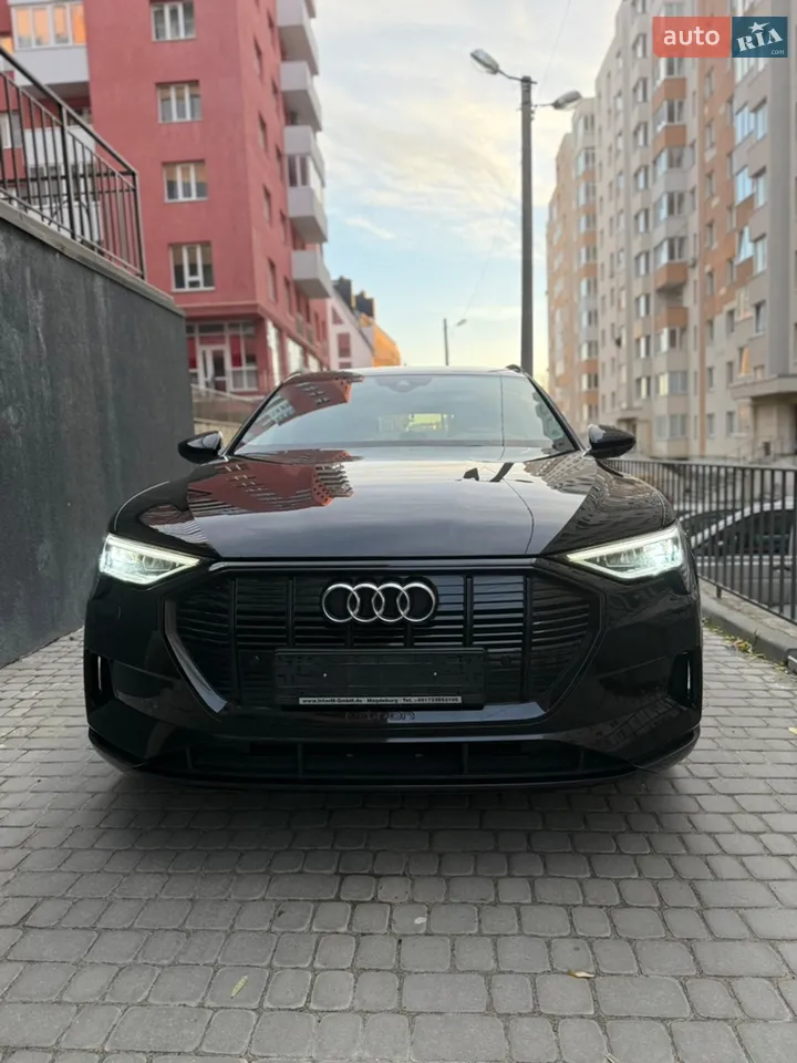 2019 Audi e-tron - мініатюра 23