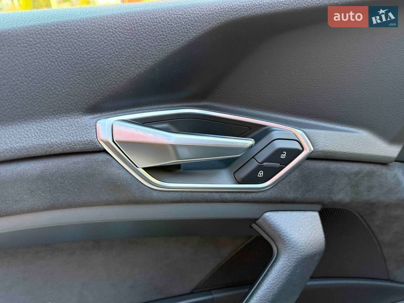 Внедорожник / Кроссовер Audi e-tron 2020 в Львове