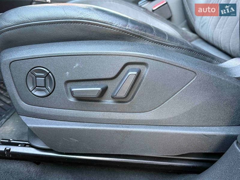 Внедорожник / Кроссовер Audi e-tron 2020 в Львове