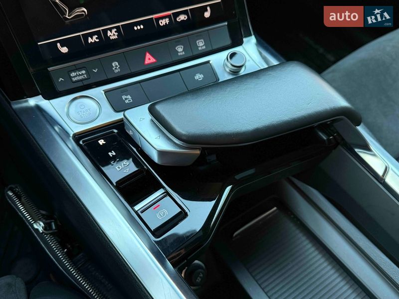 Внедорожник / Кроссовер Audi e-tron 2020 в Львове