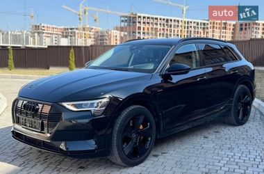 Позашляховик / Кросовер Audi e-tron 2022 в Львові