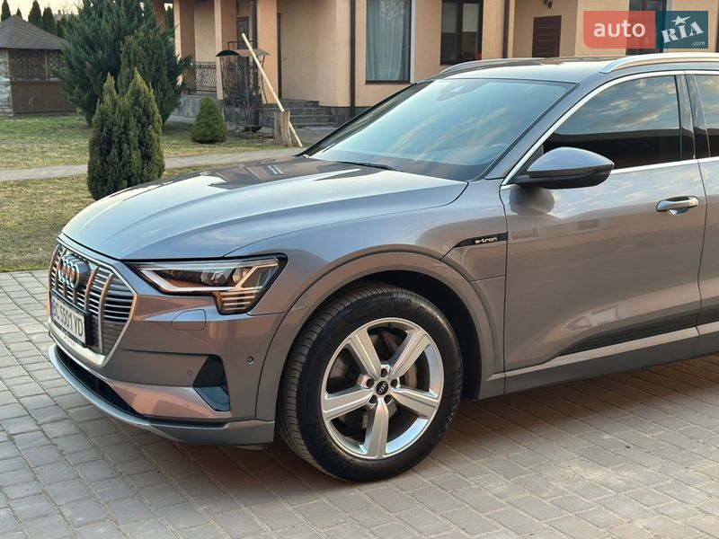 Внедорожник / Кроссовер Audi e-tron 2020 в Бродах