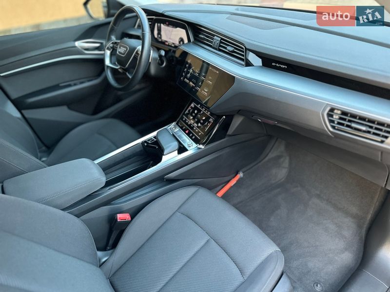 Внедорожник / Кроссовер Audi e-tron 2020 в Бродах