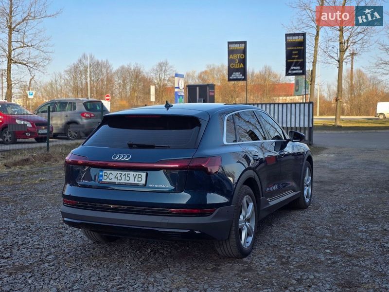 Позашляховик / Кросовер Audi e-tron 2021 в Львові